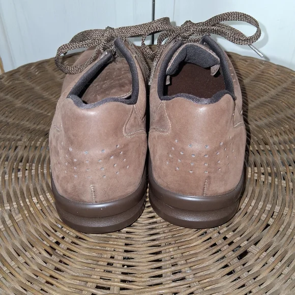 SAS Brown Suede Leather Walking Shoes - Picture 4 of 5